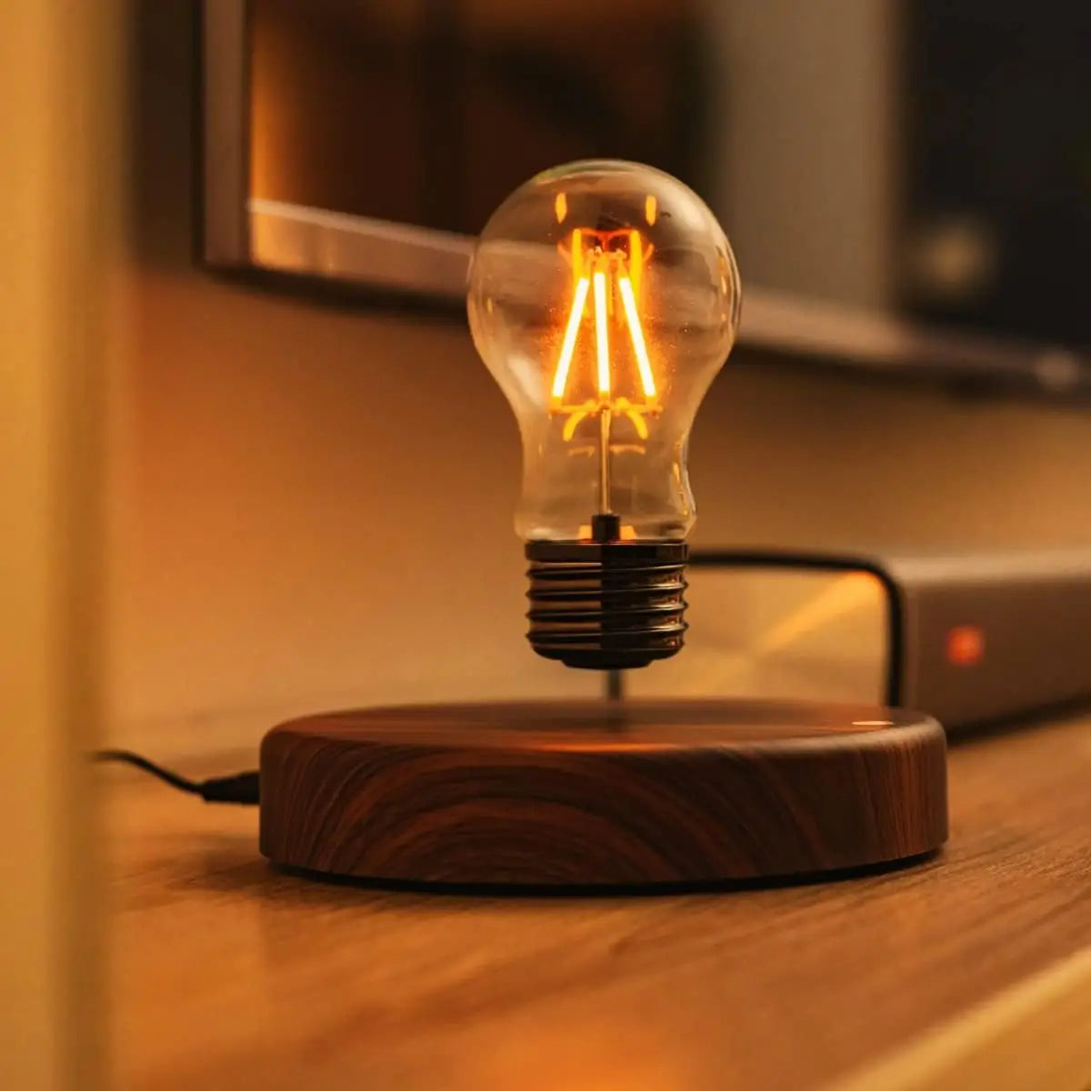 J.Y.R® Levitating Light Bulb Lamp - Magnetic floating LED light with 360-degree rotation. Perfect for creating a mesmerizing ambiance.