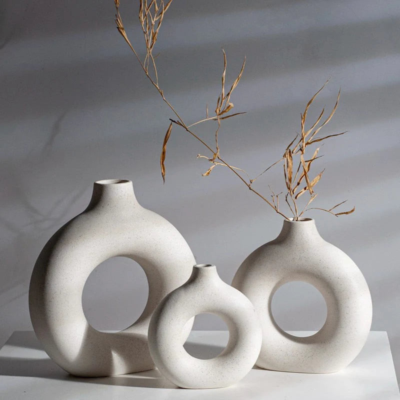 J.Y.R®Hollow Ceramic Vase