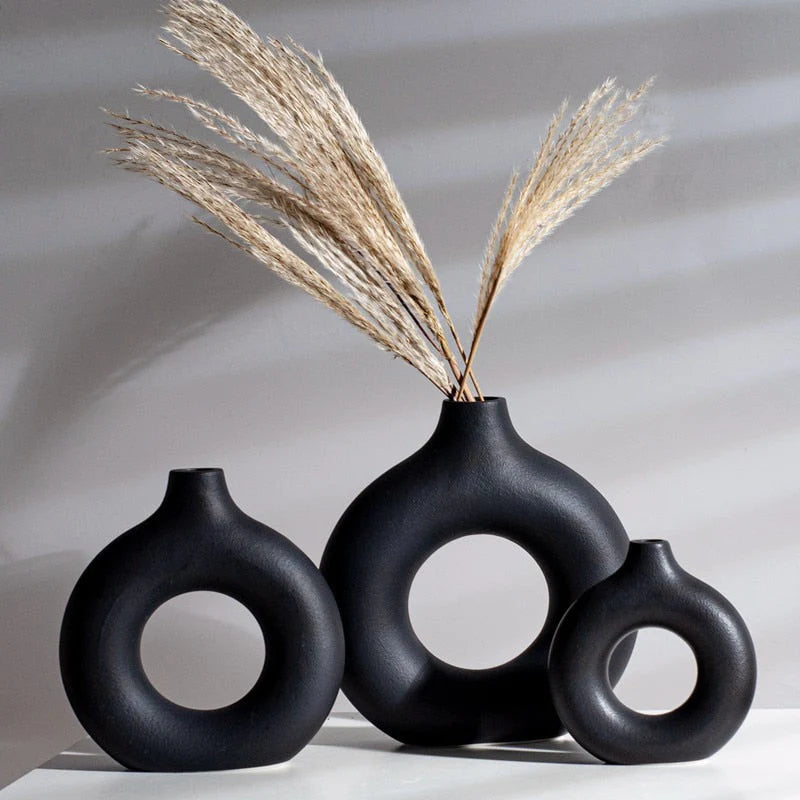 J.Y.R®Hollow Ceramic Vase